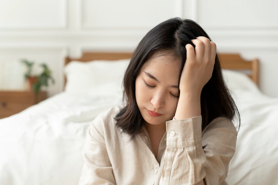 Trầm cảm là gì? – Nguyên nhân & 16 dấu hiệu bệnh từ mức độ nhẹ đến nặng và nguy hiểm